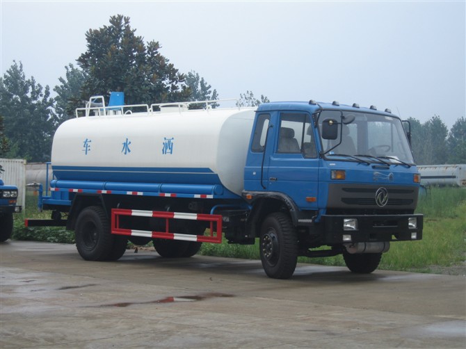 東風153灑水車 東風153灑水車