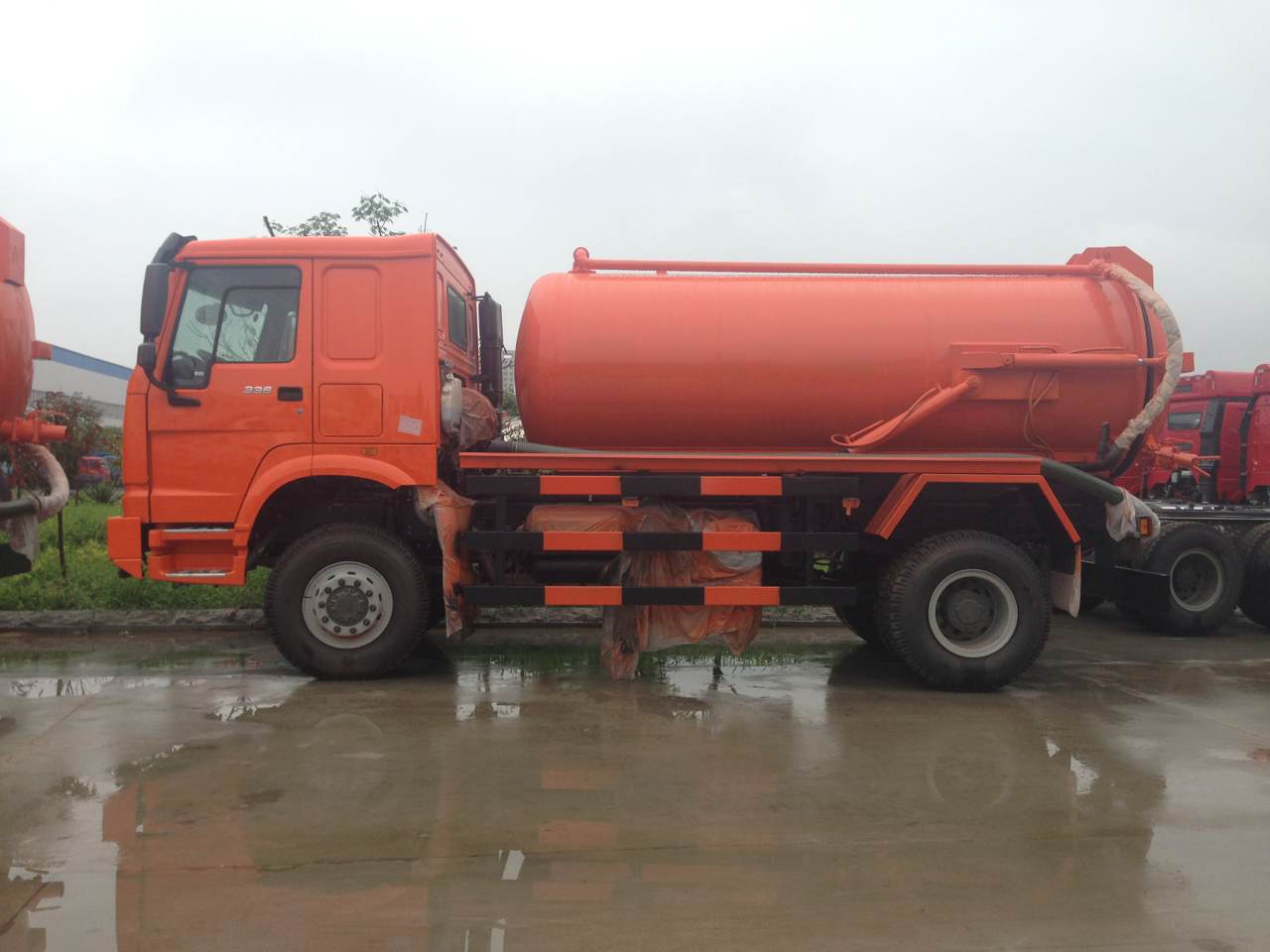 重汽吸污車 重汽吸污車