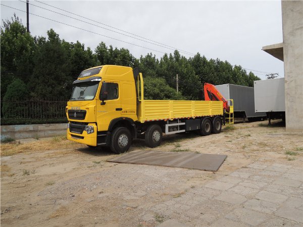 ����ǰ�ĺ��Ӌ���z��܇