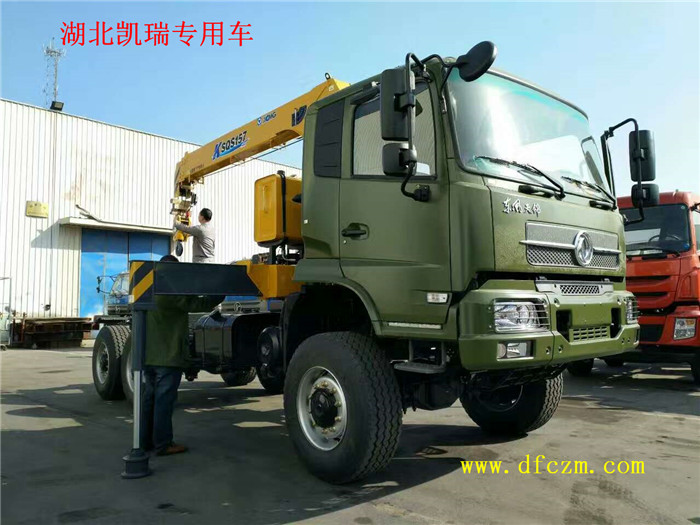 東風(fēng)天錦越野隨車吊 東風(fēng)天錦越野隨車吊