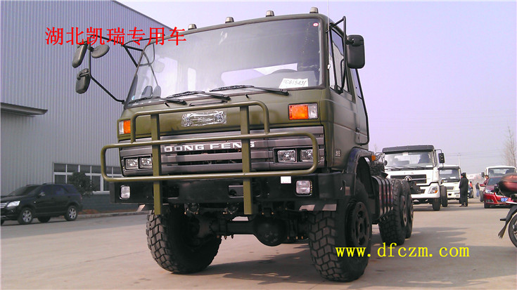 東風六驅越野卡車底盤 東風六驅越野卡車底盤