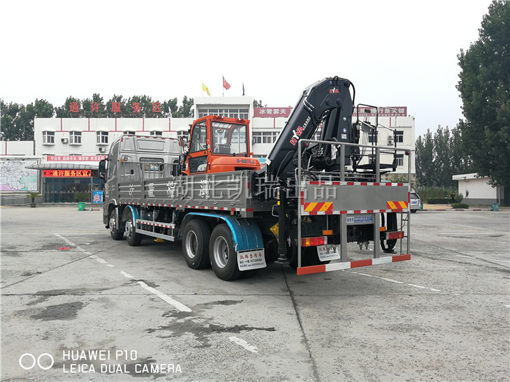 DWJ5314JJH型計量檢衡車(左后) DWJ5314JJH型計量檢衡車(左后)