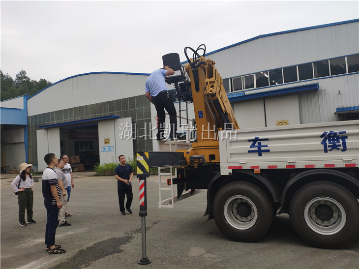 客戶(hù)對(duì)計(jì)量檢衡車(chē)實(shí)際操作體驗(yàn) 客戶(hù)對(duì)計(jì)量檢衡車(chē)實(shí)際操作體驗(yàn)