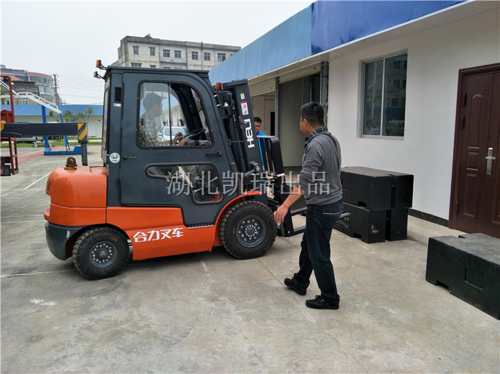 �z��܇�S܇��܇���\(y��n)���a